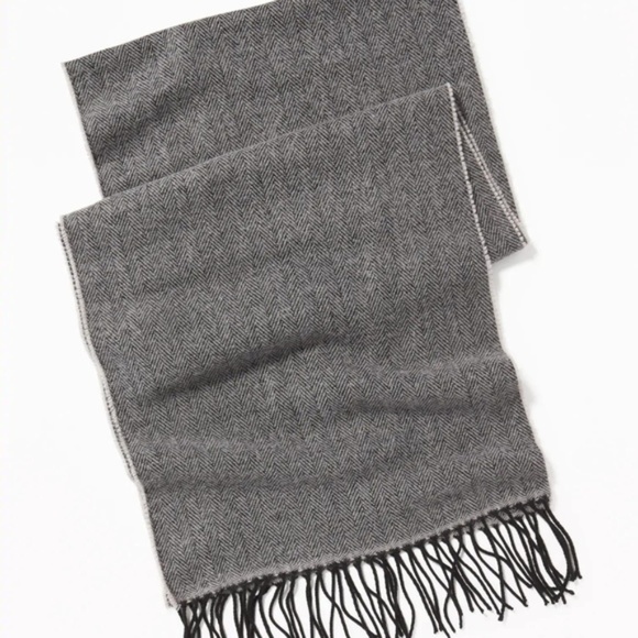Old Navy Other - Old Navy Men's Gray Patterned Flannel Scarf